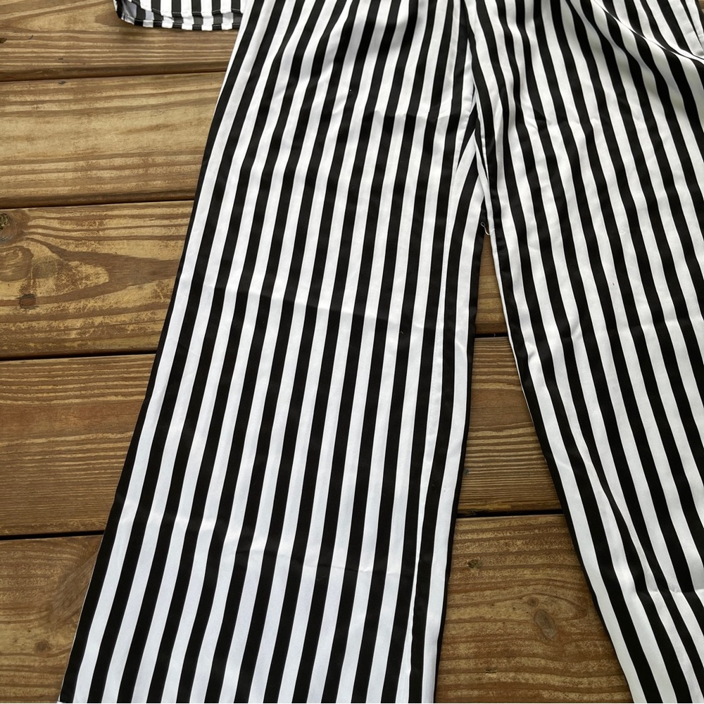 Betsey Johnson Black White Striped Pajama Set Moon Star Sleepwear Size Small - Picture 2 of 16